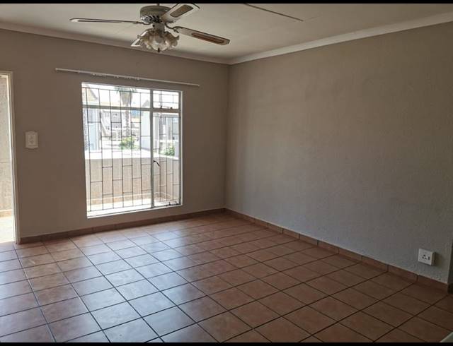 3 BEDROOM PROPERTY TO RENT IN DIE BULT